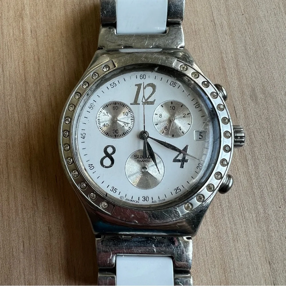 Swatch Irony YCS511GC Dreamwhite Chronograph Wristwatch With Date NEW BATTERY